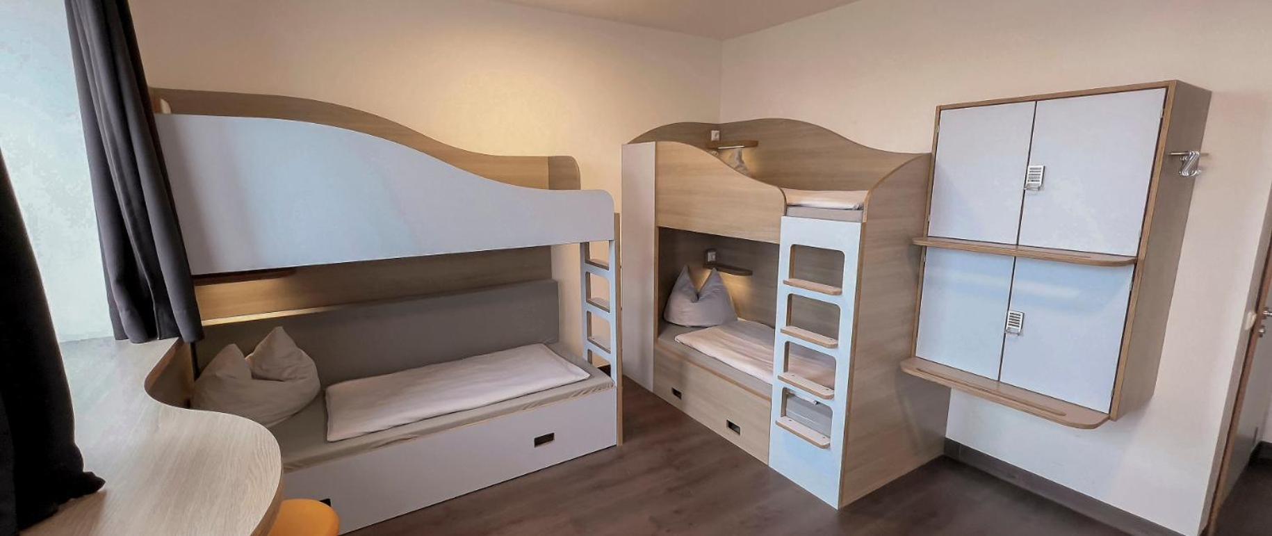 Winterspecial single bed dorm